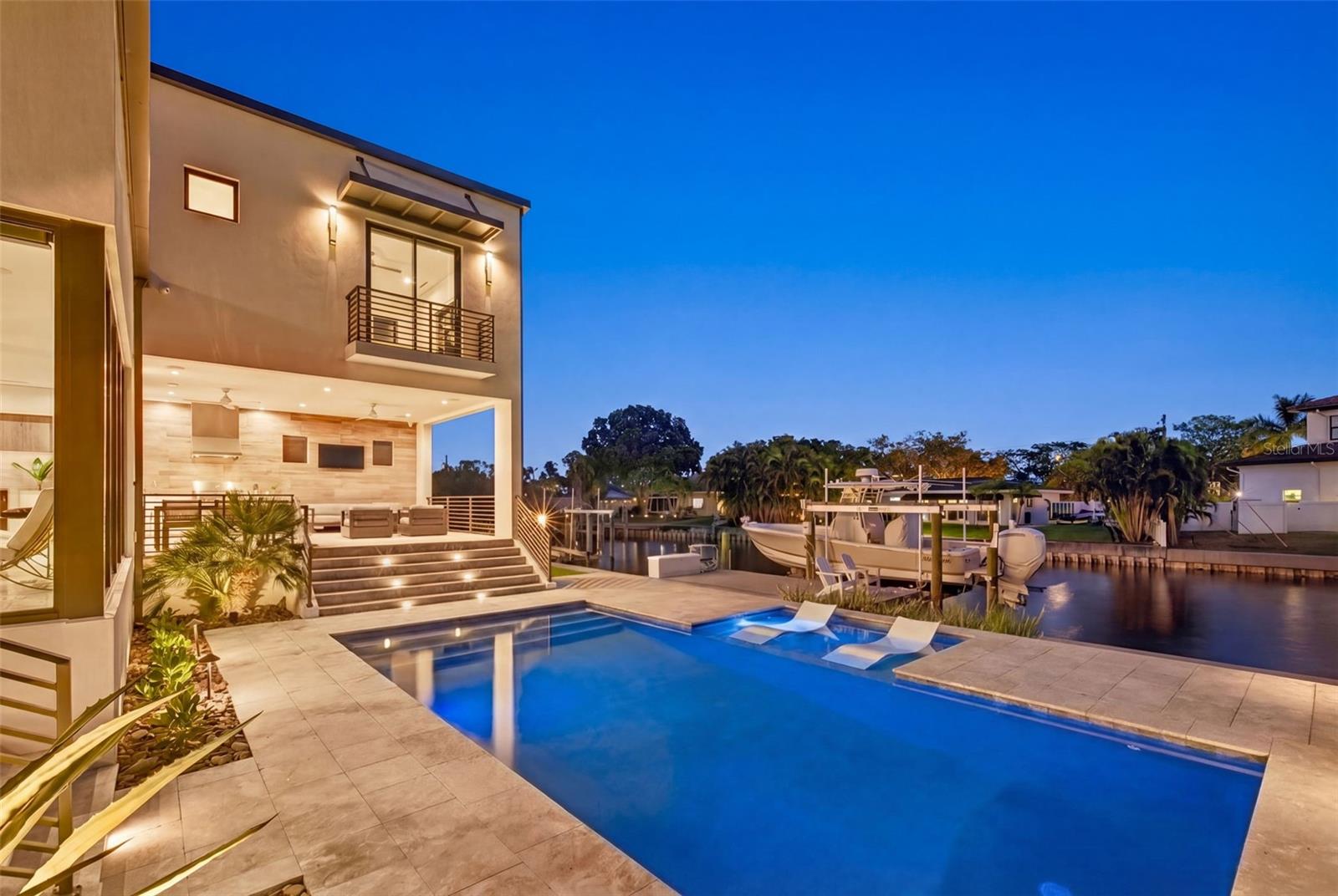 NORTH EAST PARK PLACIDO SHORES - Residential