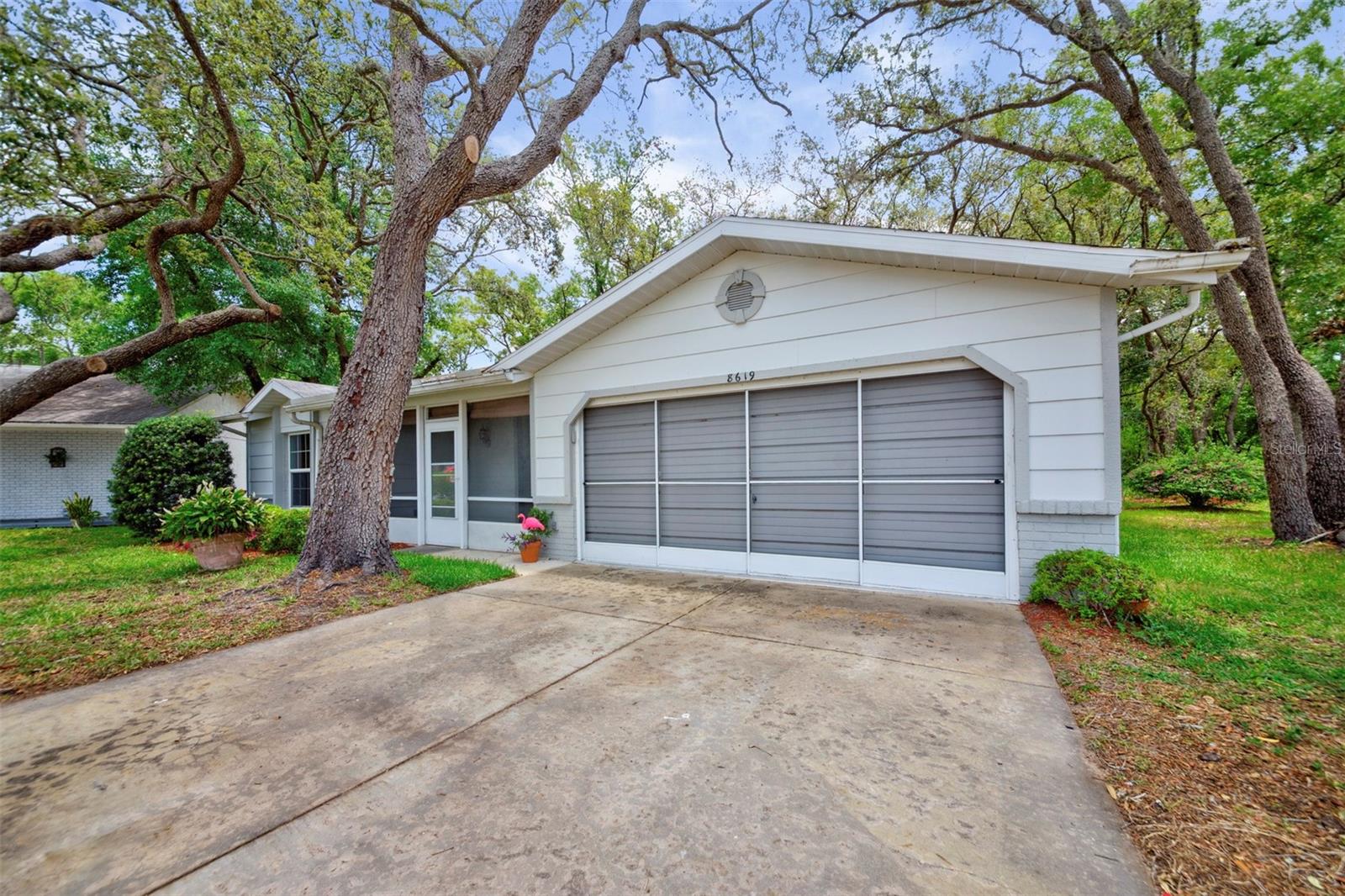 8619 GOLD PINE DRIVE
