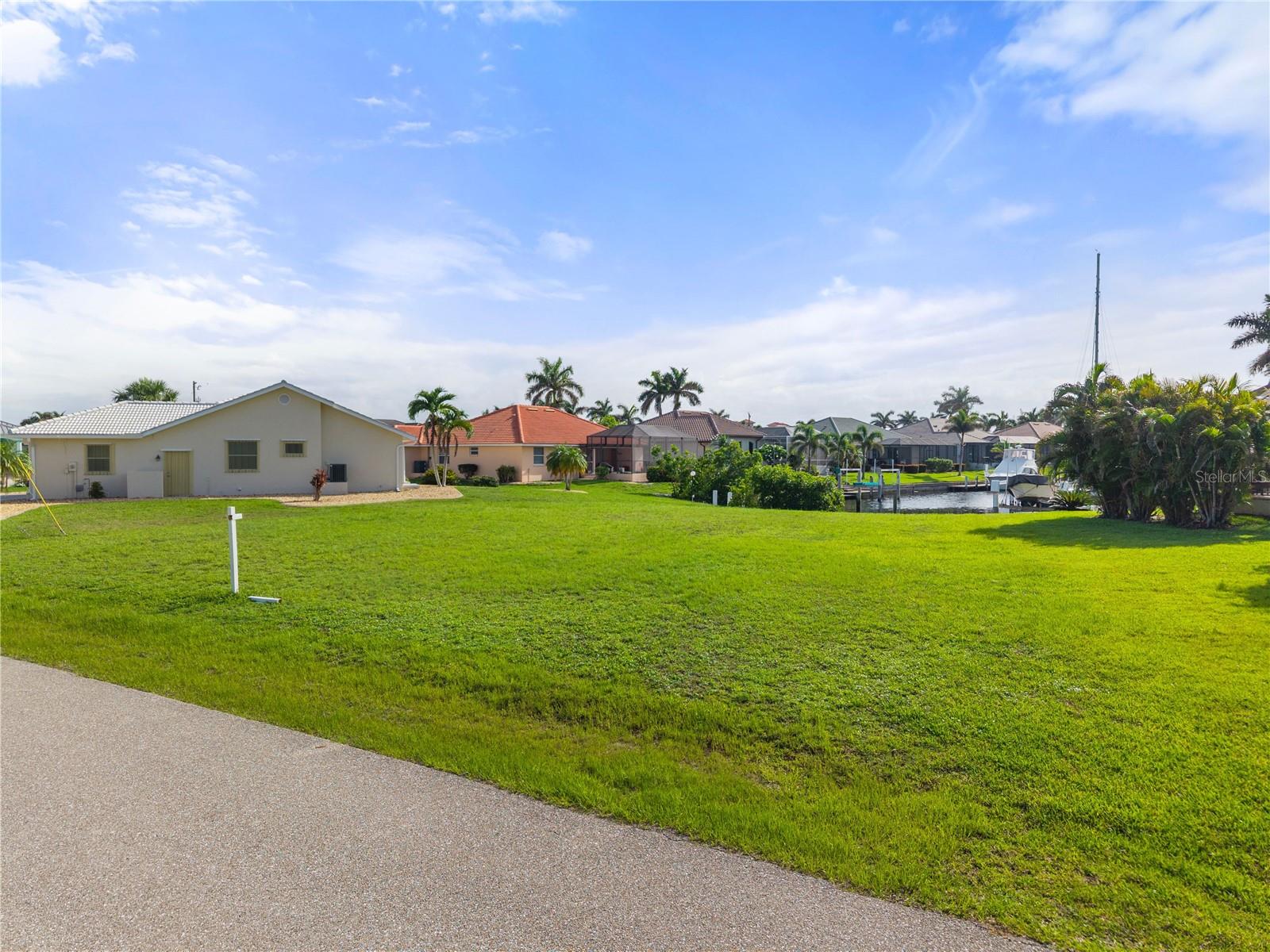 3408 SANDPIPER DRIVE