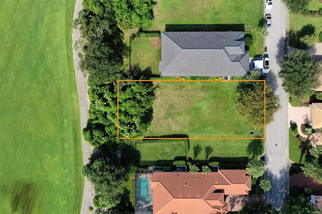 Photo of 15 Kingfisher Lane, Palm Coast, FL 32137 (MLS # FC320663)