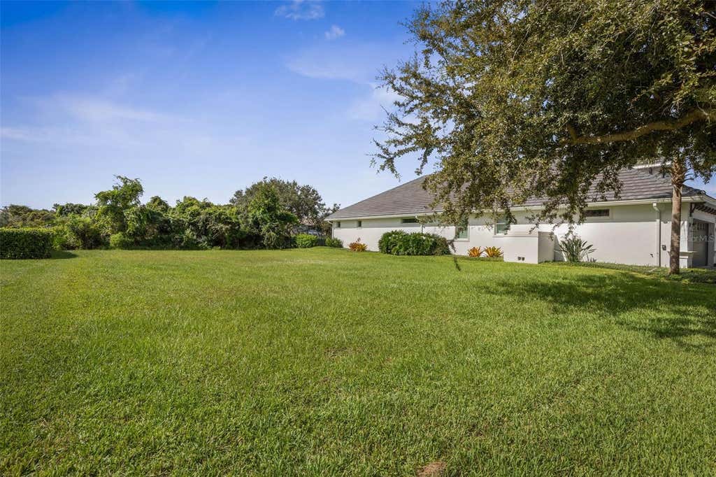 Photo of 15 Kingfisher Lane, Palm Coast, FL 32137 (MLS # FC320663)