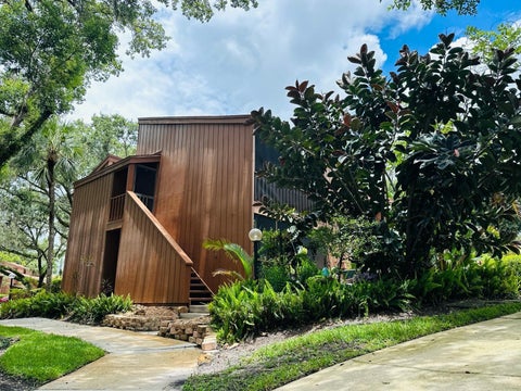 Photo of 1050 E Michigan Street #1050B, Orlando, FL 32806 (MLS # O6452134)