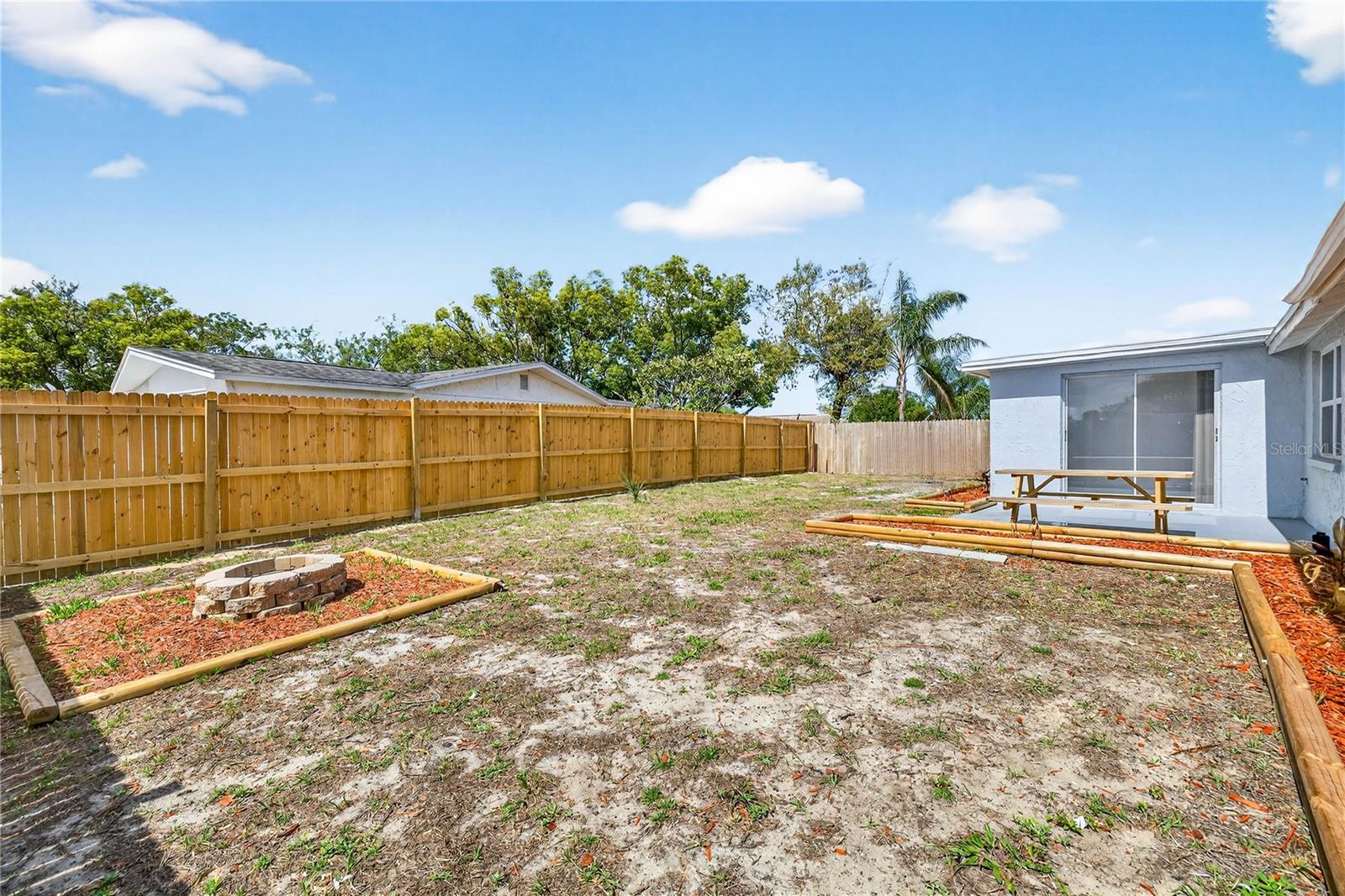 GULF HIGHLANDS - Residential