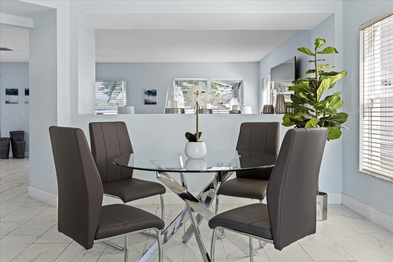 FOUR CORNERS PH 02 - Residential Lease