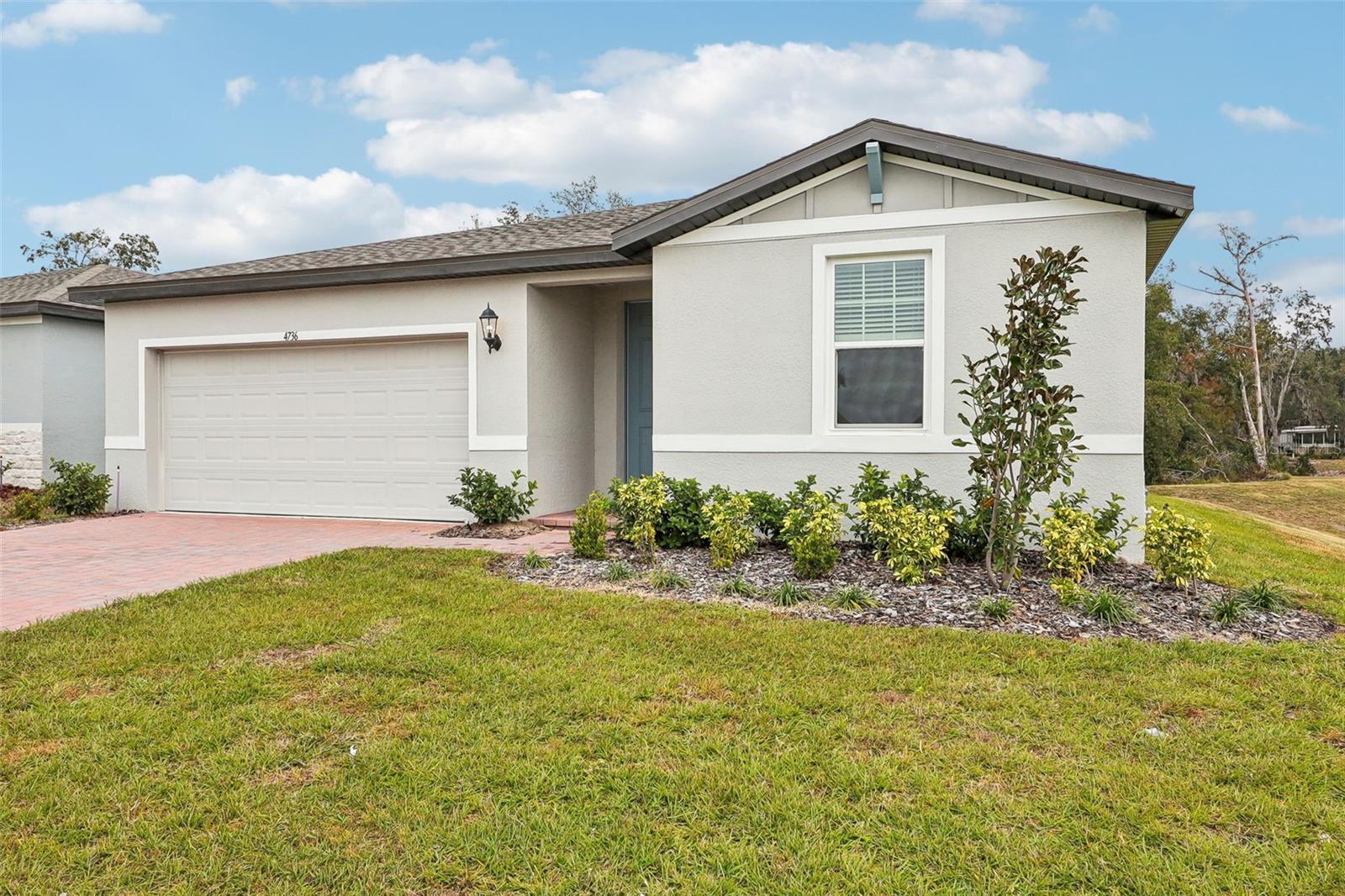 4736 JASMINE CIRCLE