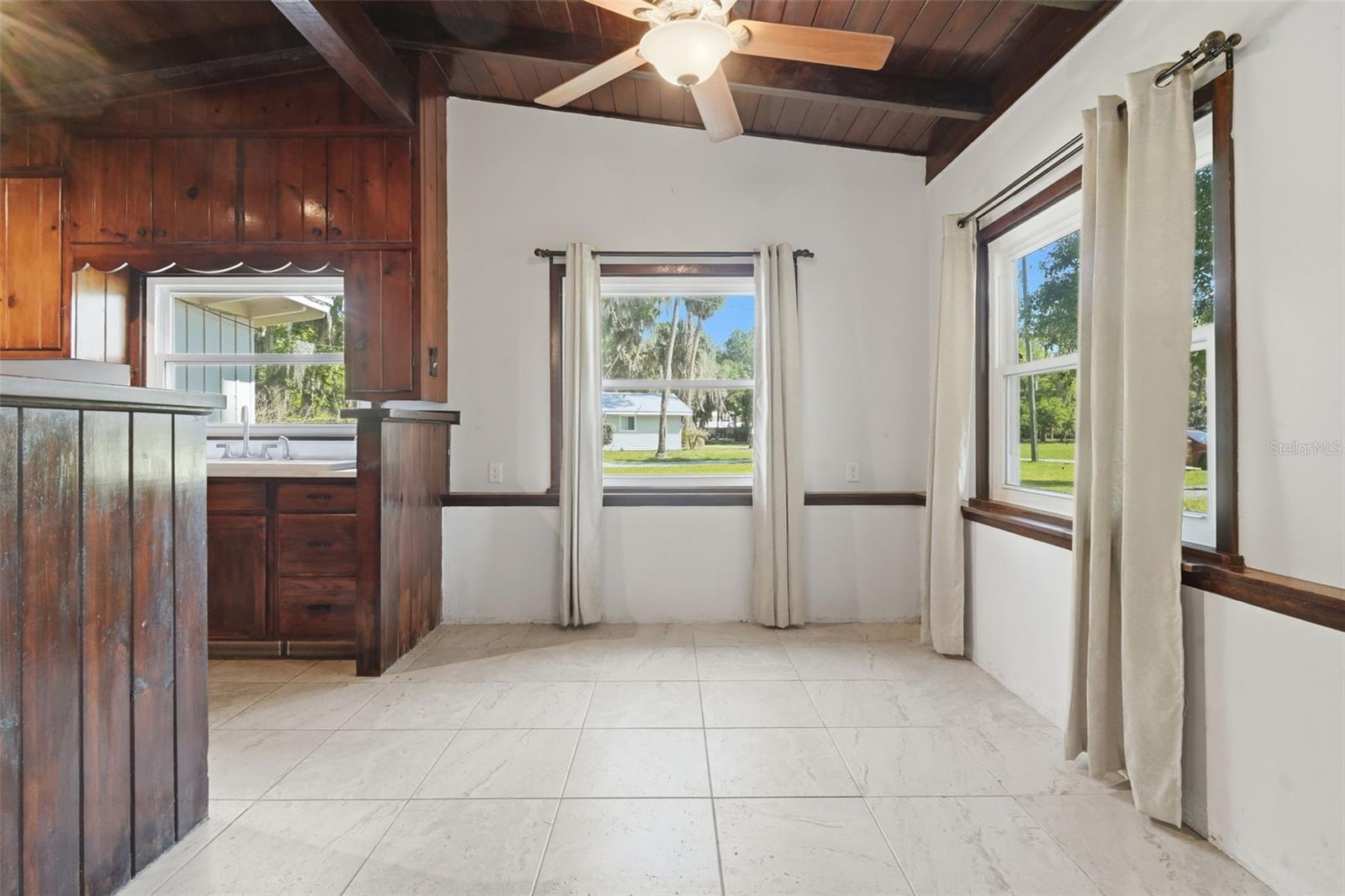 530 STONE ISLAND ROAD