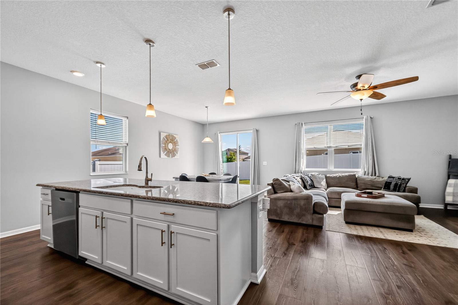 SUNDANCE FIELDS - Residential