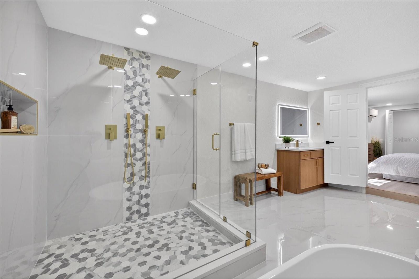 BASS LAKE ESTATES - Residential