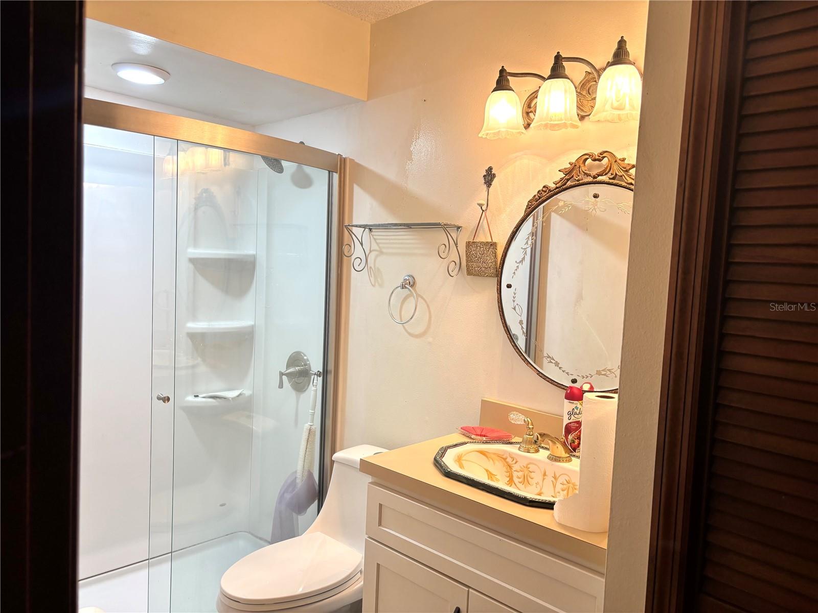 65 S COURTLAND BOULEVARD