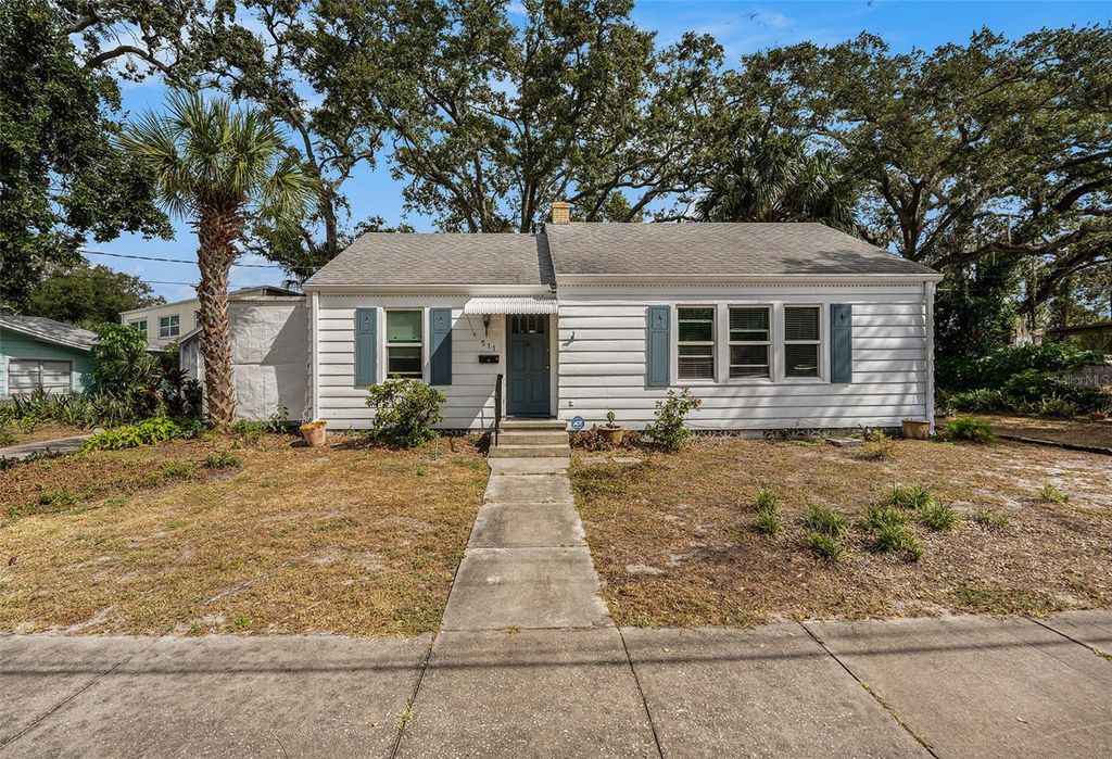 Photo of 511 N Osceola Avenue, Clearwater, FL 33755 (MLS # TB8440036)