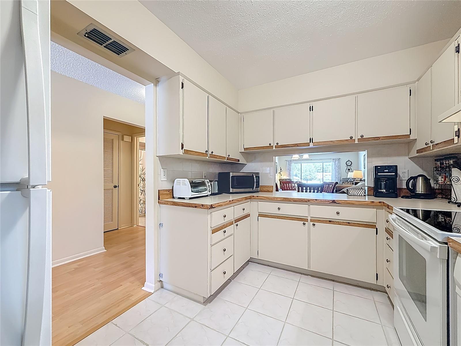 TARPON WOODS CONDO - Residential