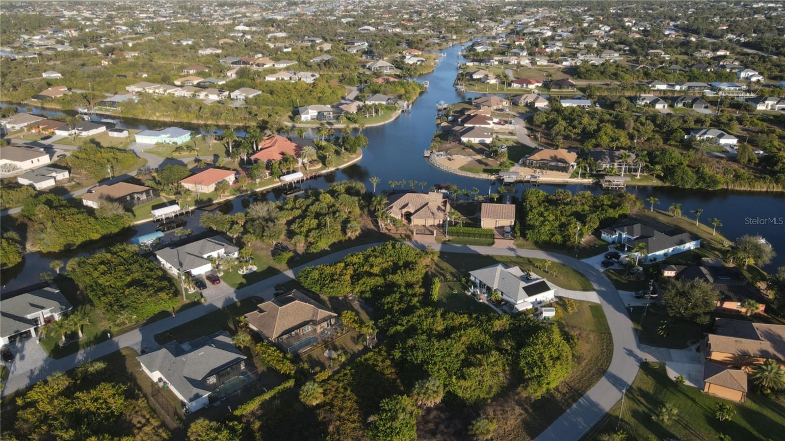 PORT CHARLOTTE SEC 071 - Land