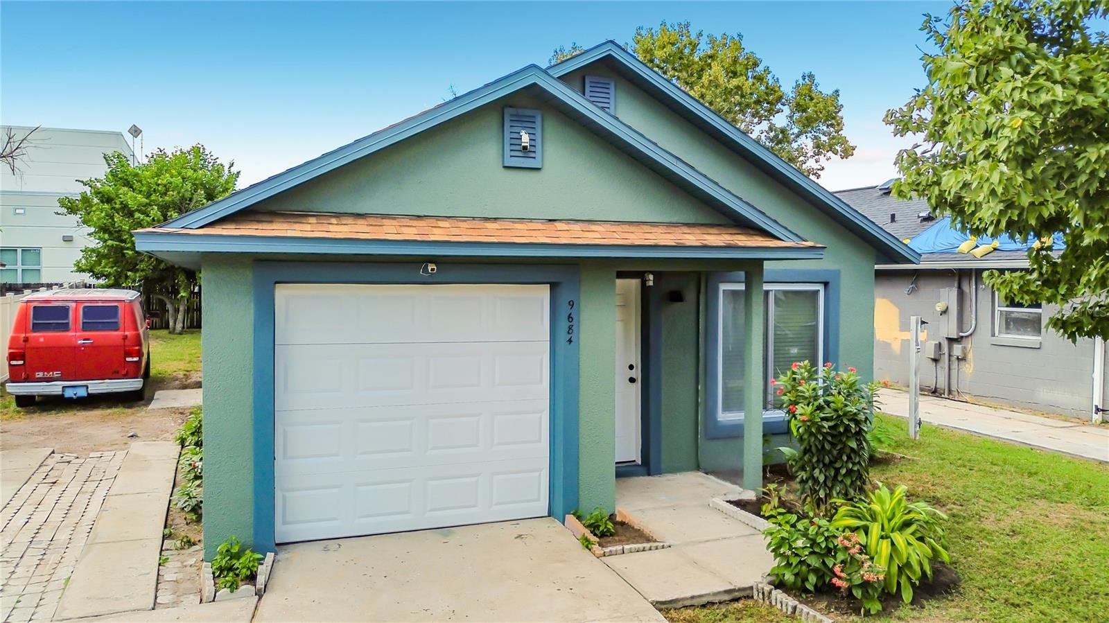 9684 HOLLYHILL DRIVE