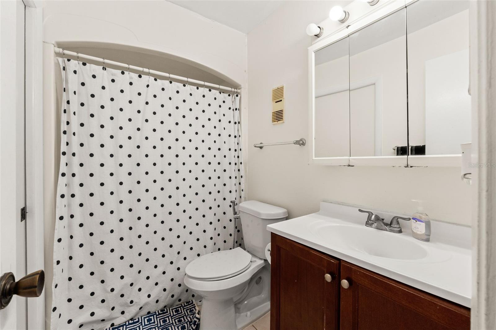 MEADOWOOD CONDO VILLAGE - Residential