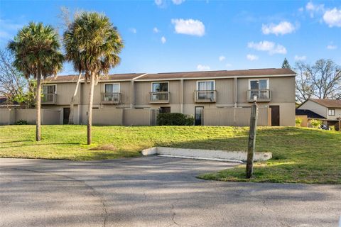 Photo of 7902 Citrus Drive #254, Temple Terrace, FL 33637 (MLS # W7883433)