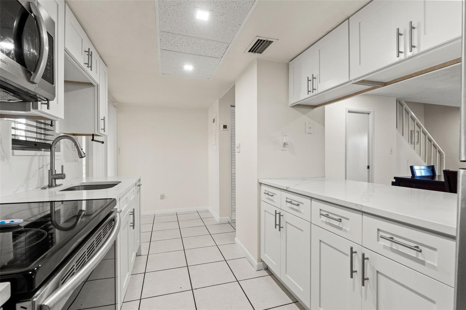 MEADOWOOD CONDO VILLAGE - Residential