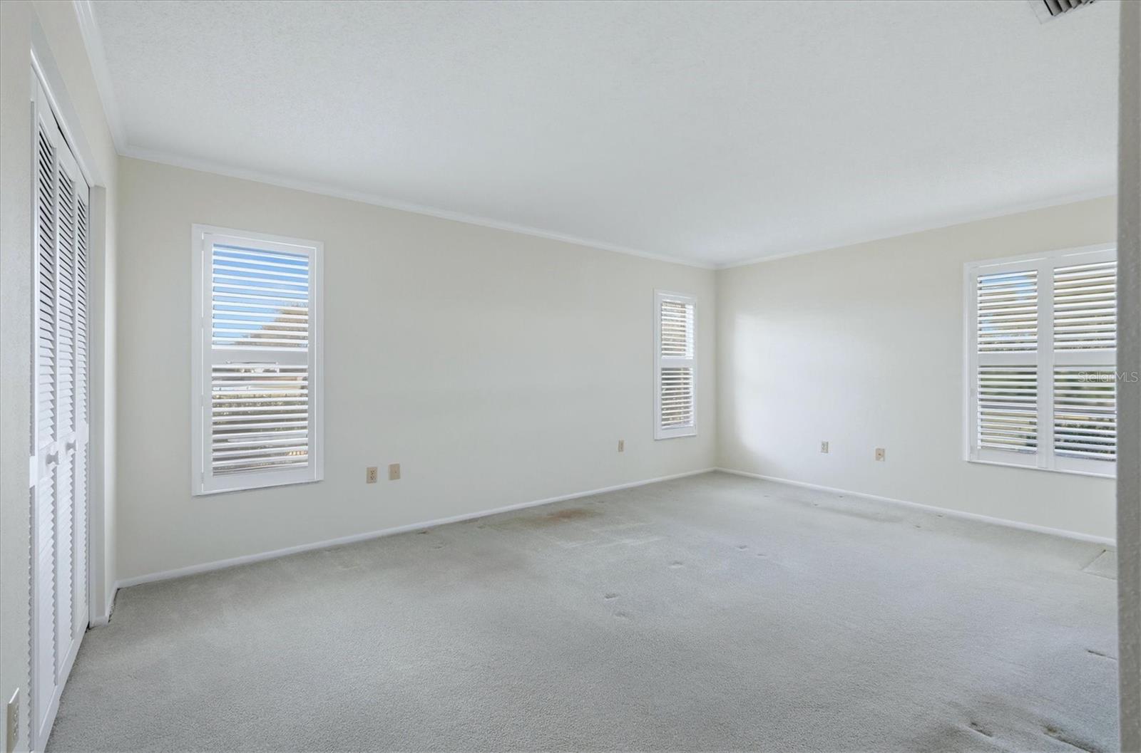 VILLAGE GREEN OF BRADENTON SEC 12 - Residential