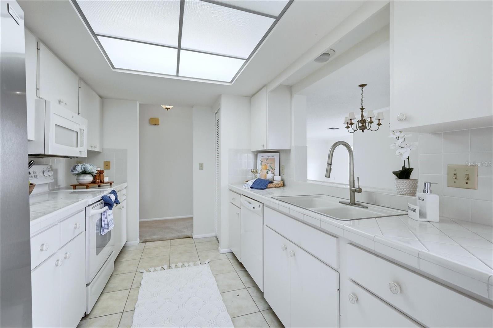 VILLAGE GREEN OF BRADENTON SEC 12 - Residential