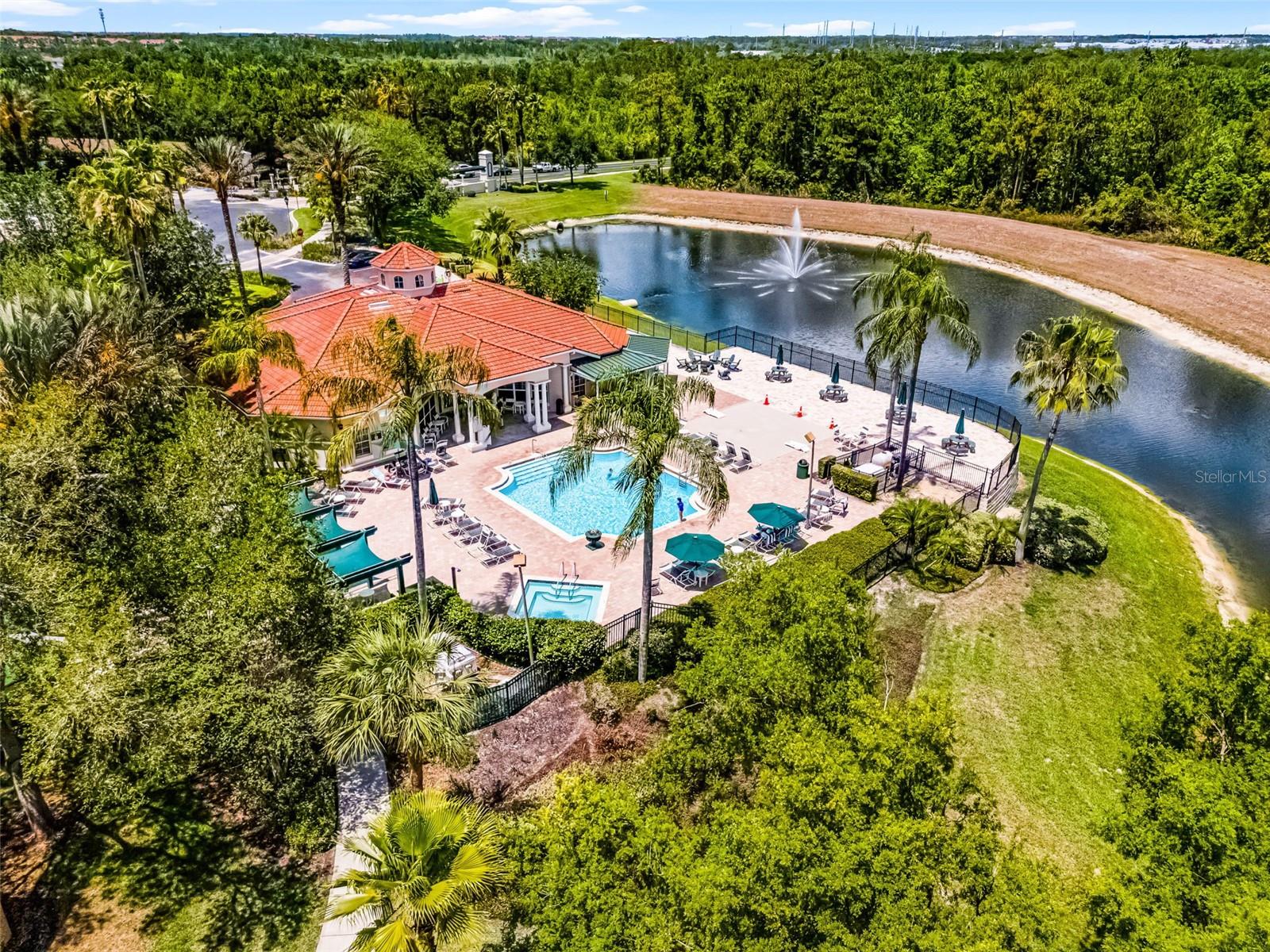 EMERALD ISLAND RESORT - Residential