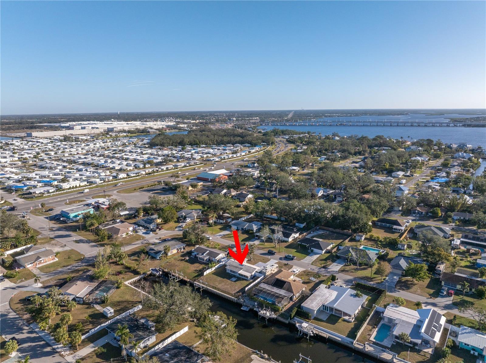 TROPICAL HARBOR - Residential