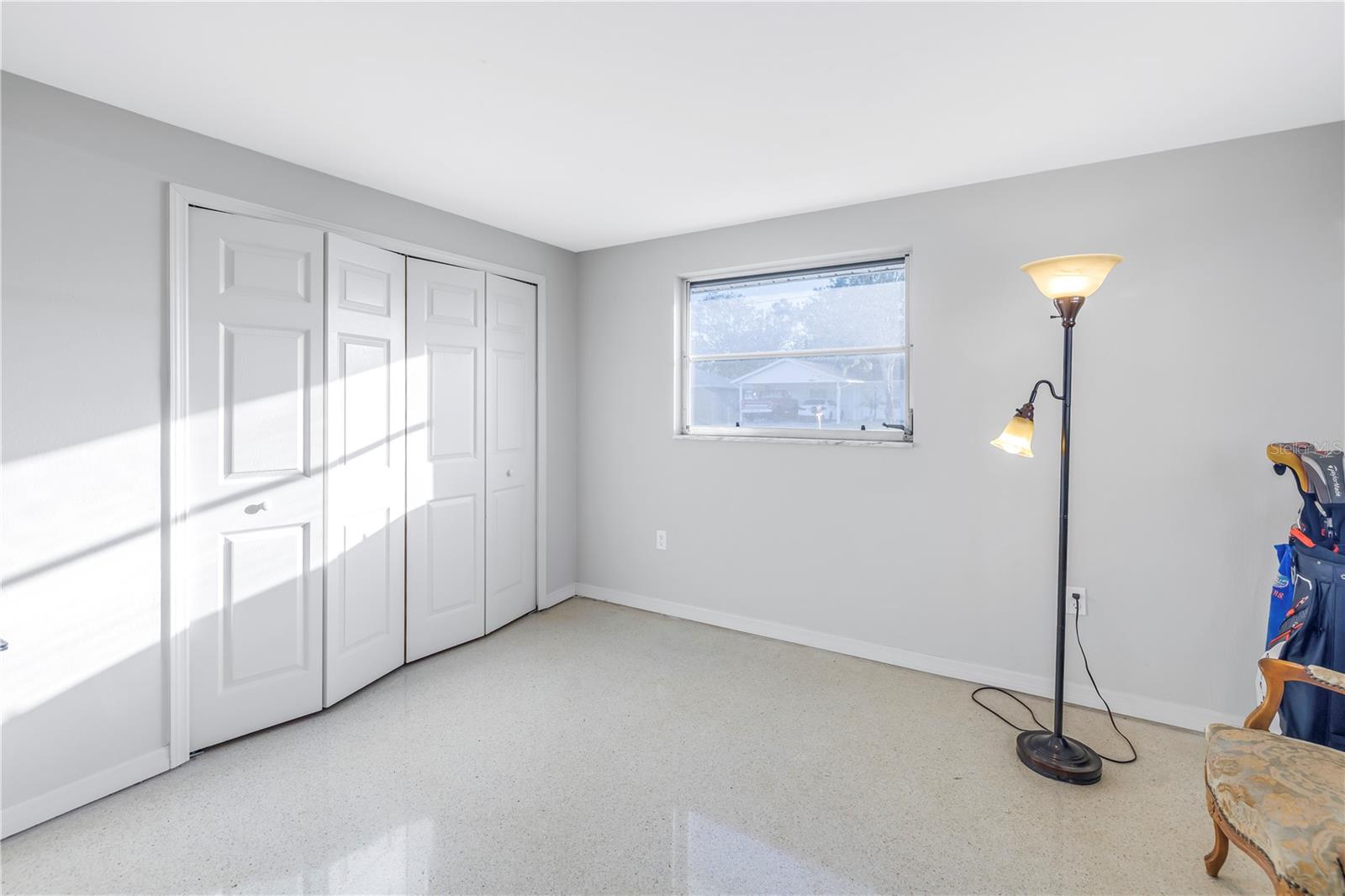 TROPICAL HARBOR - Residential