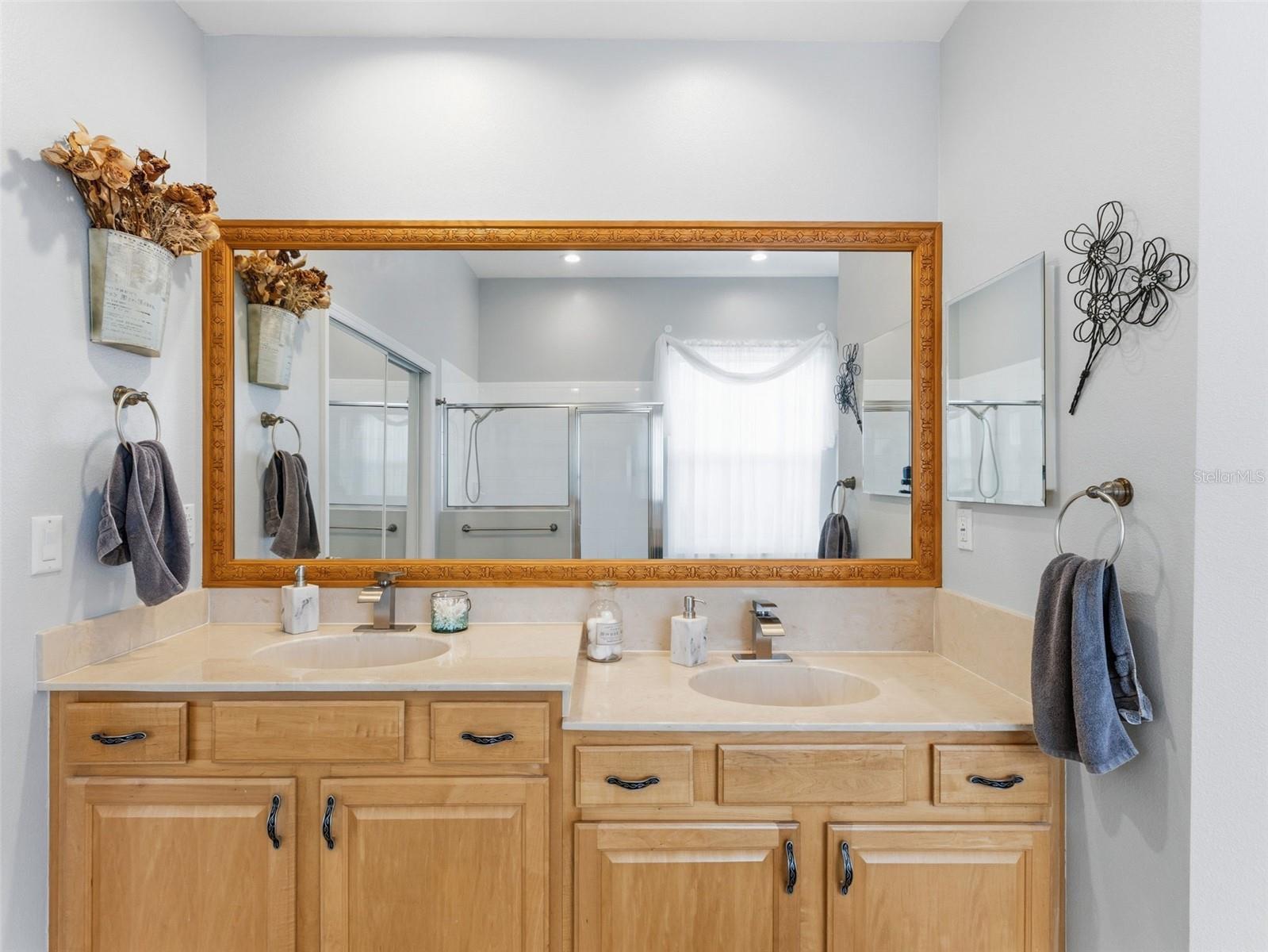 VALENCIA GARDENS PH 03 - Residential