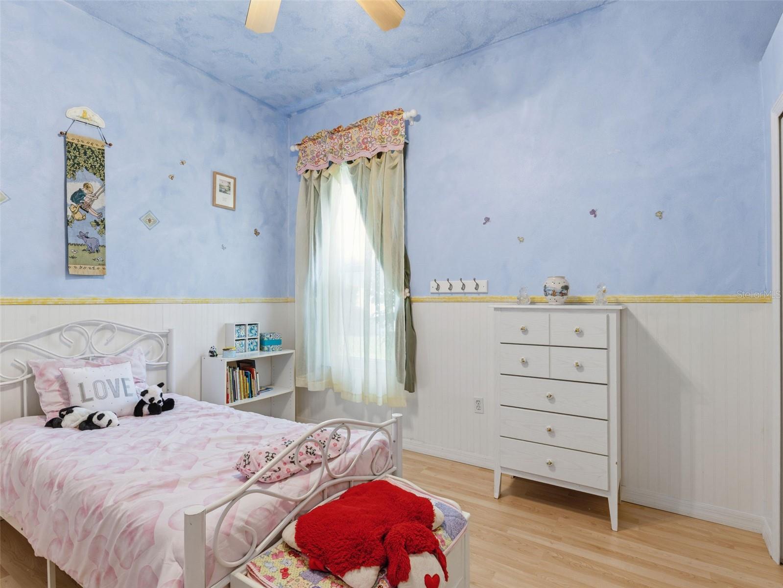 VALENCIA GARDENS PH 03 - Residential