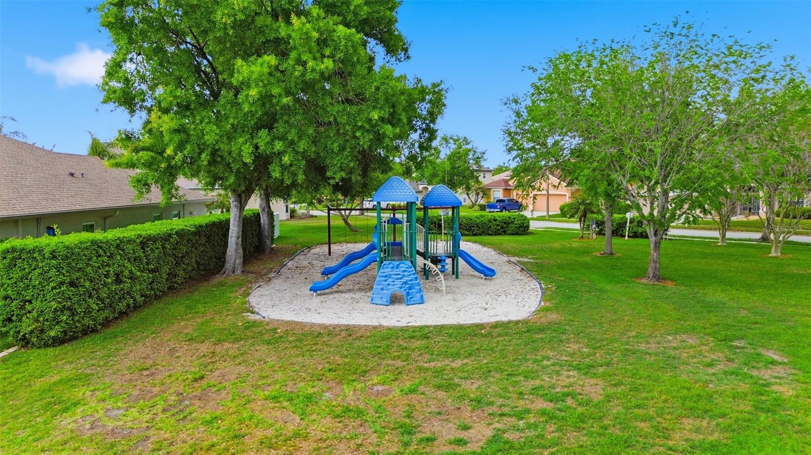 VALENCIA GARDENS PH 03 - Residential