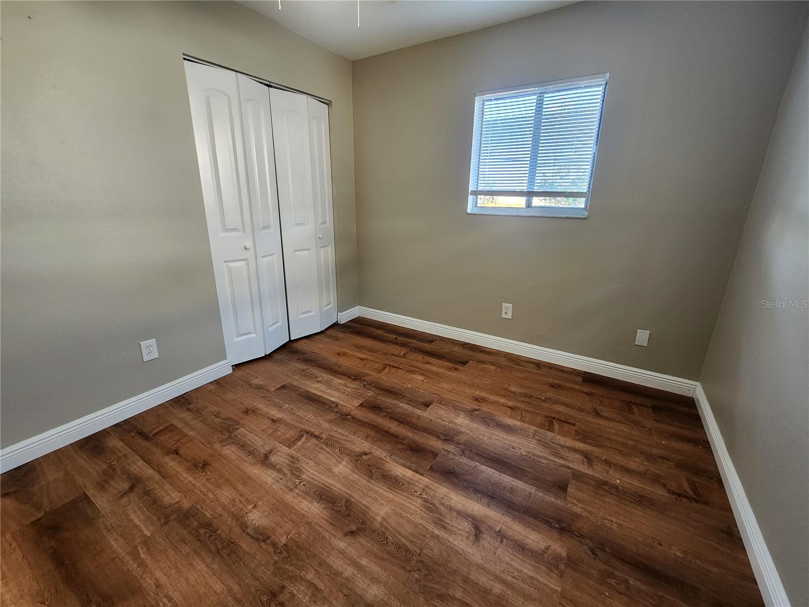 BOCA CIEGA RIDGE 6TH ADD - Residential Lease