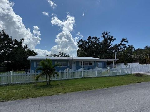 Photo of 1312 66th Street NW, Bradenton, FL 34209 (MLS # A4667831)