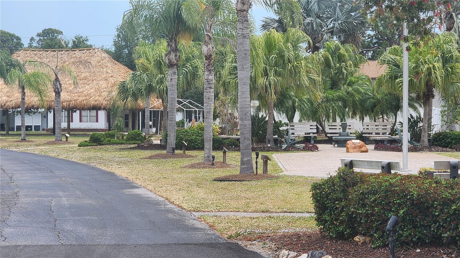POLYNESIAN VILLAGE - Residential