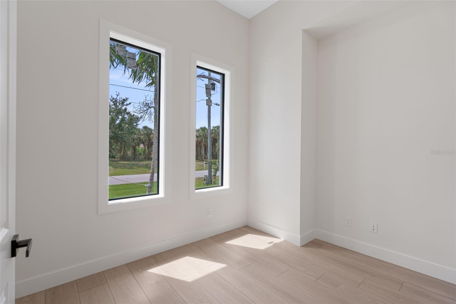 ROTONDA WEST LONG MEADOW - Residential