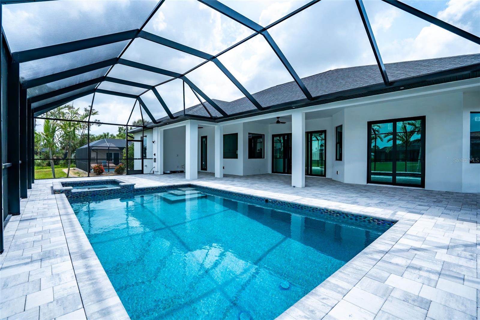 ROTONDA WEST LONG MEADOW - Residential