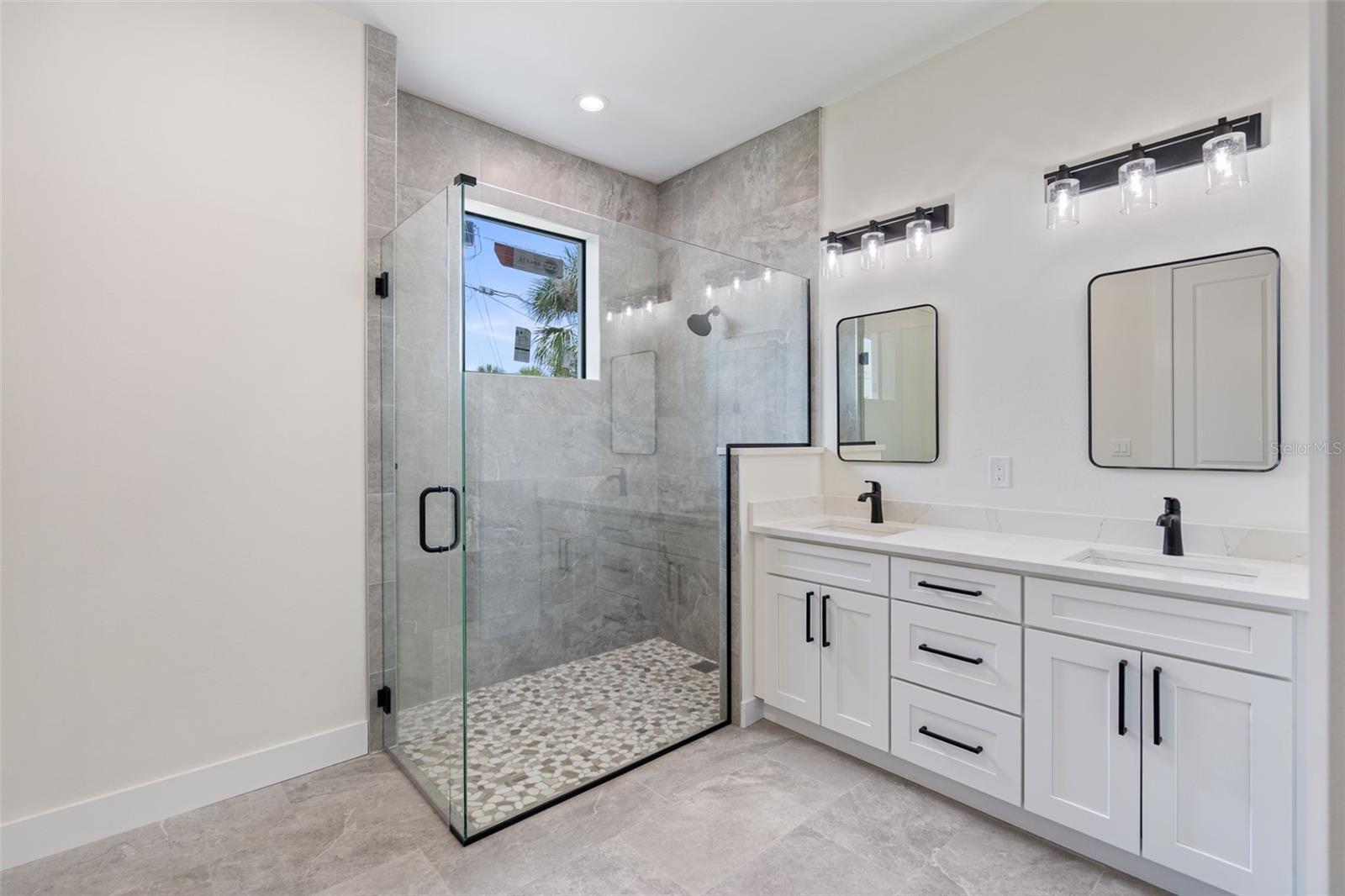 ROTONDA WEST LONG MEADOW - Residential