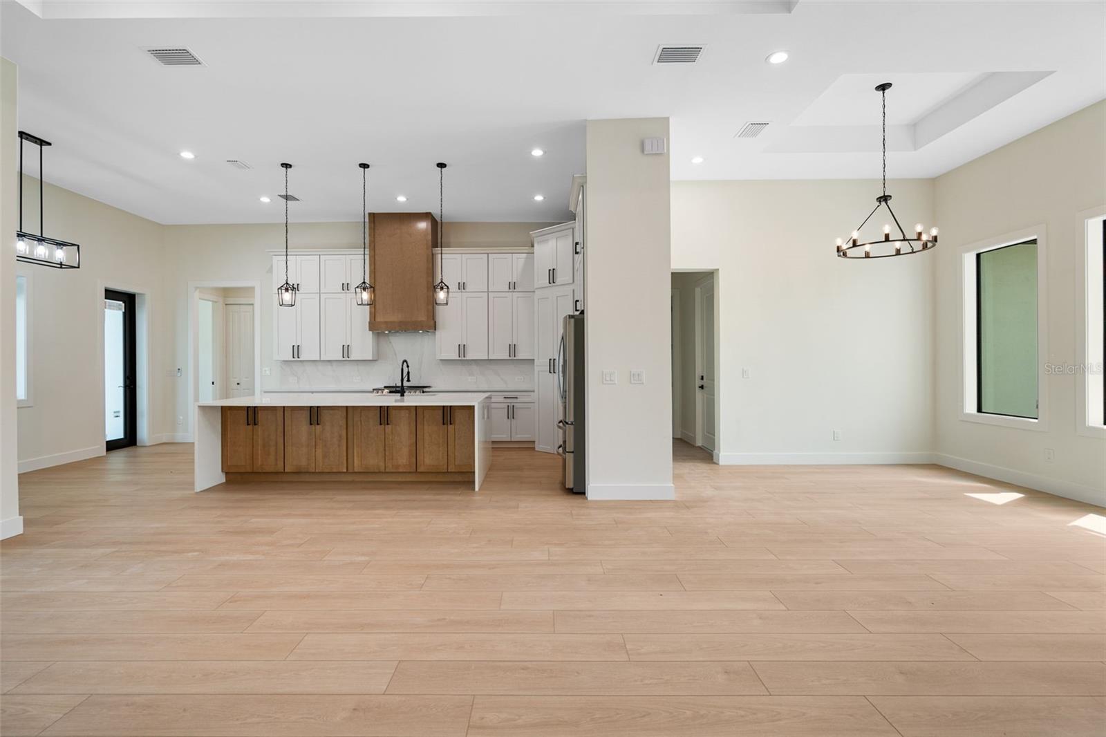 ROTONDA WEST LONG MEADOW - Residential