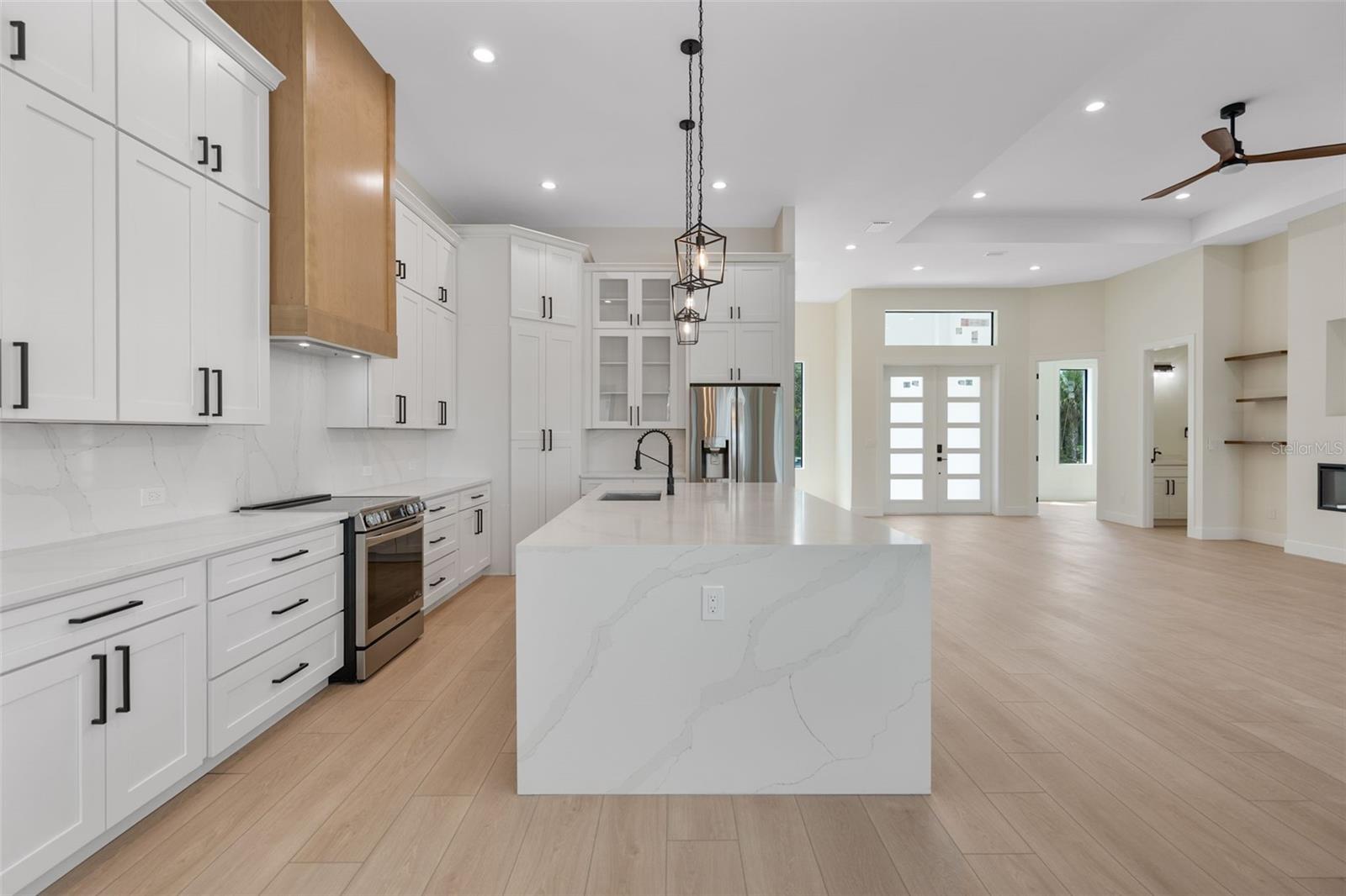 ROTONDA WEST LONG MEADOW - Residential