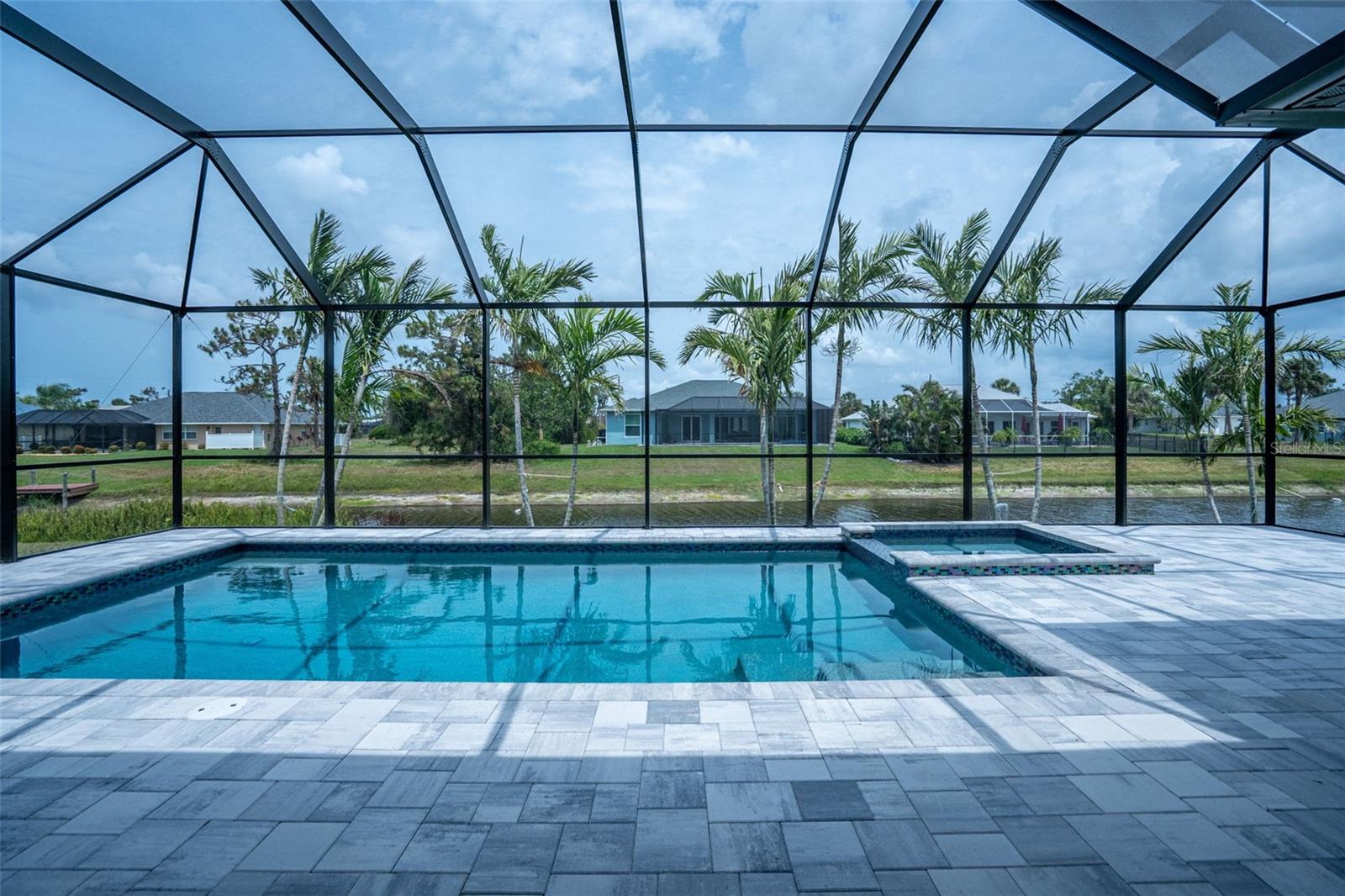 ROTONDA WEST LONG MEADOW - Residential