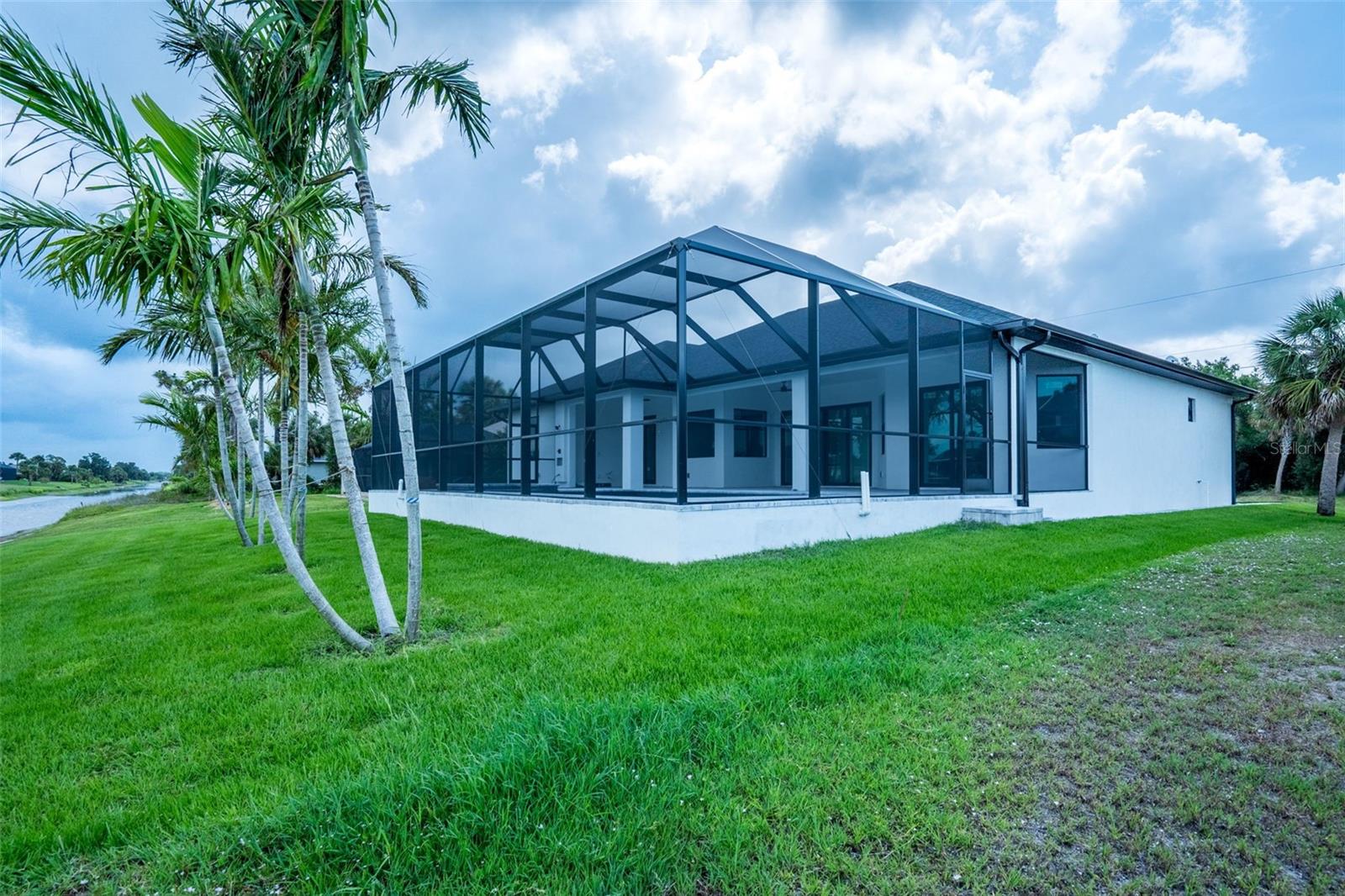 ROTONDA WEST LONG MEADOW - Residential