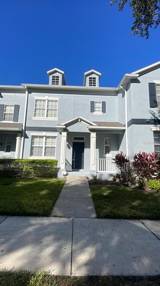 LAS CASCADA PH 01 - Residential Lease