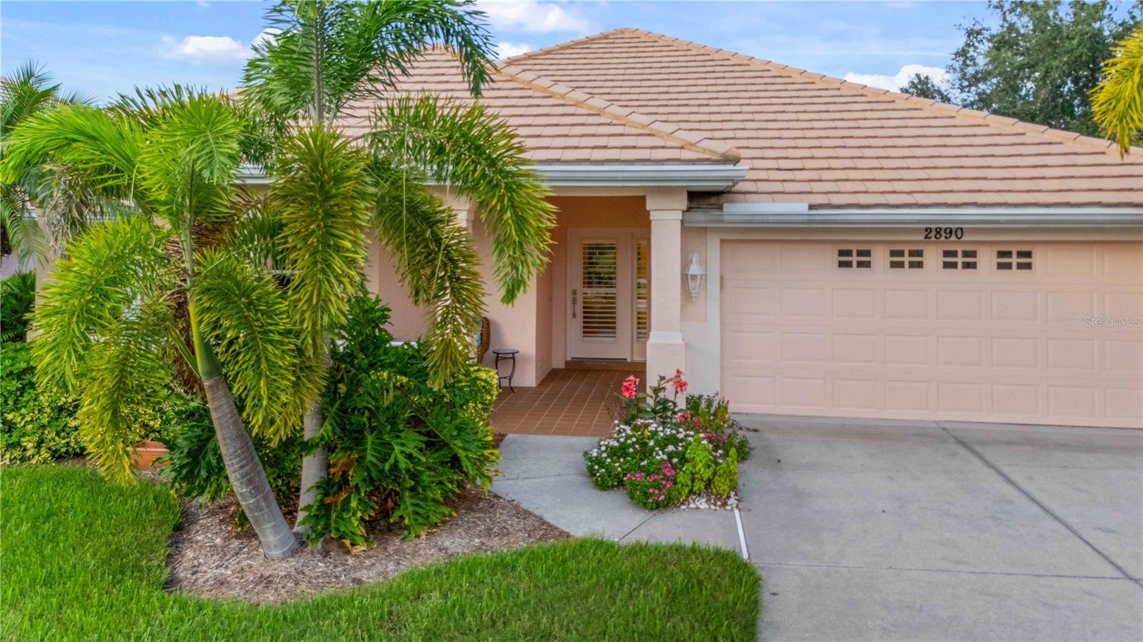 VILLAS AT CHARLESTON PARK - Residential