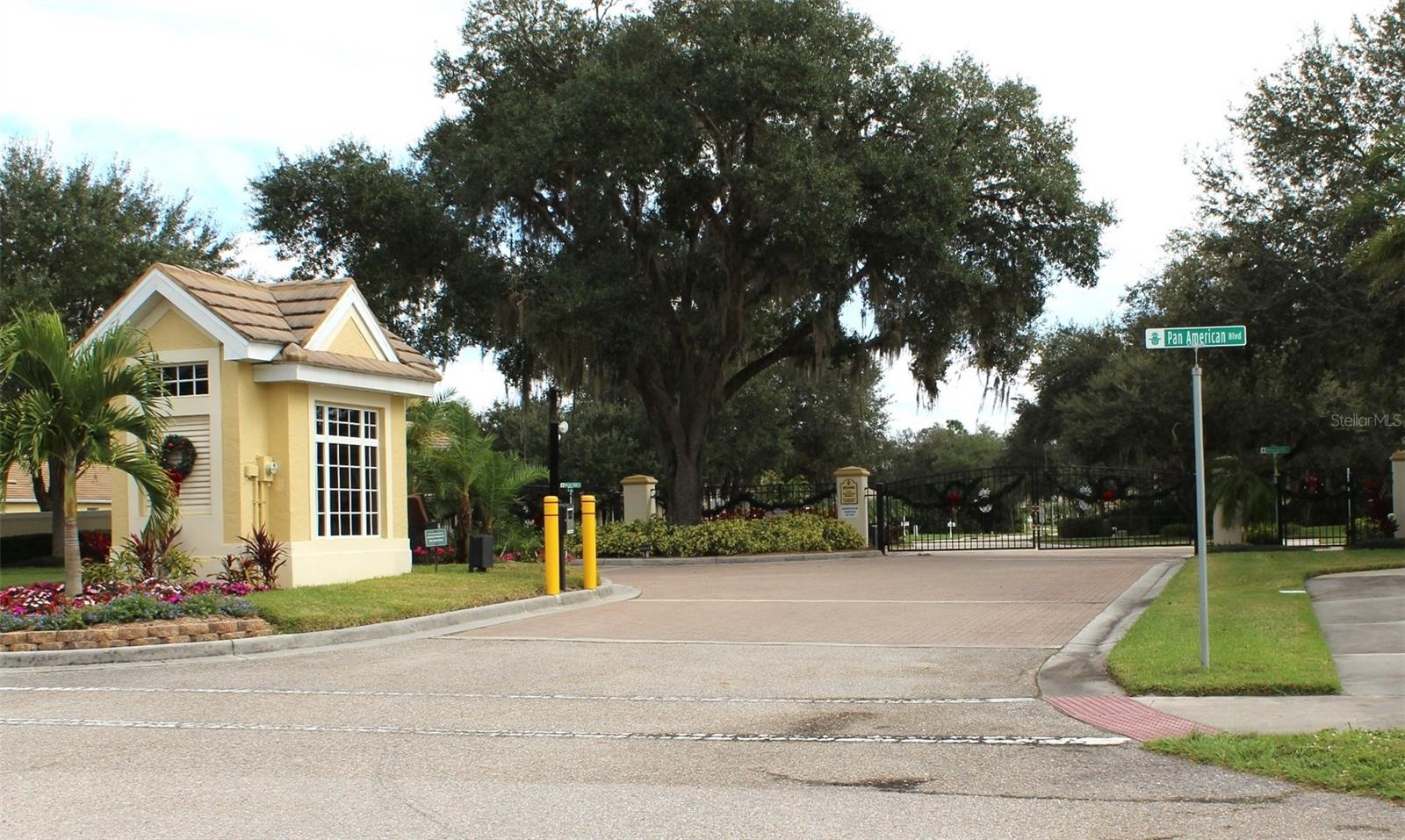 VILLAS AT CHARLESTON PARK - Residential