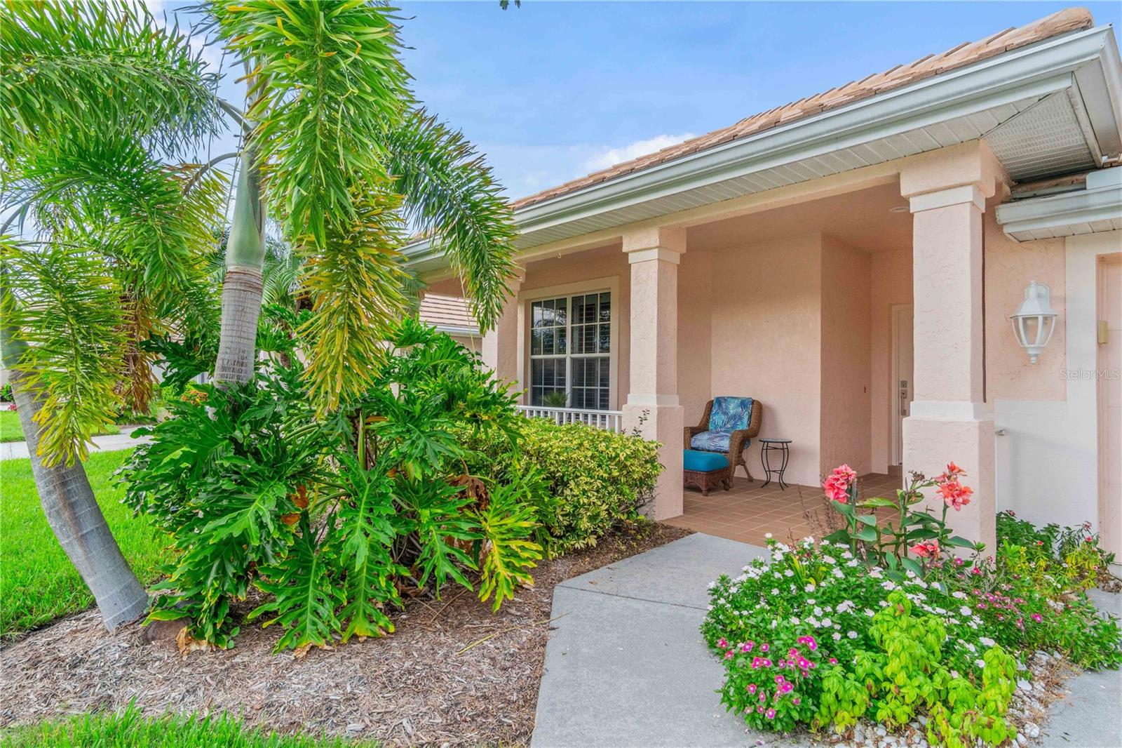 VILLAS AT CHARLESTON PARK - Residential