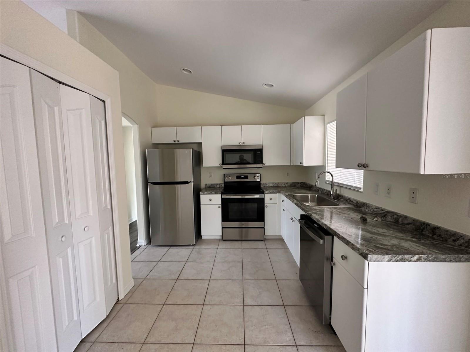 PORT CHARLOTTE SUB 26 - Residential Lease