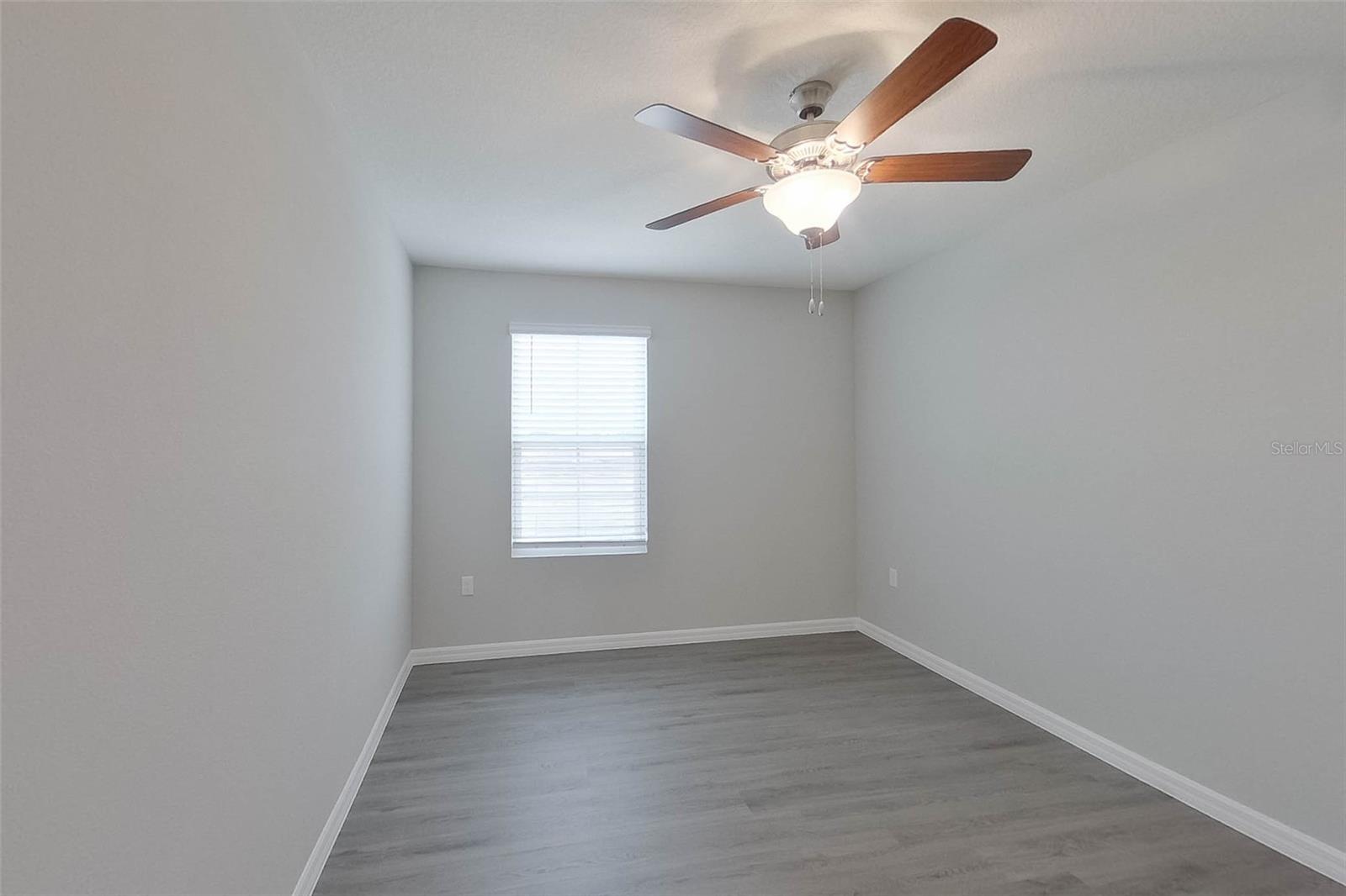 OCALA CROSSINGS - Residential Lease