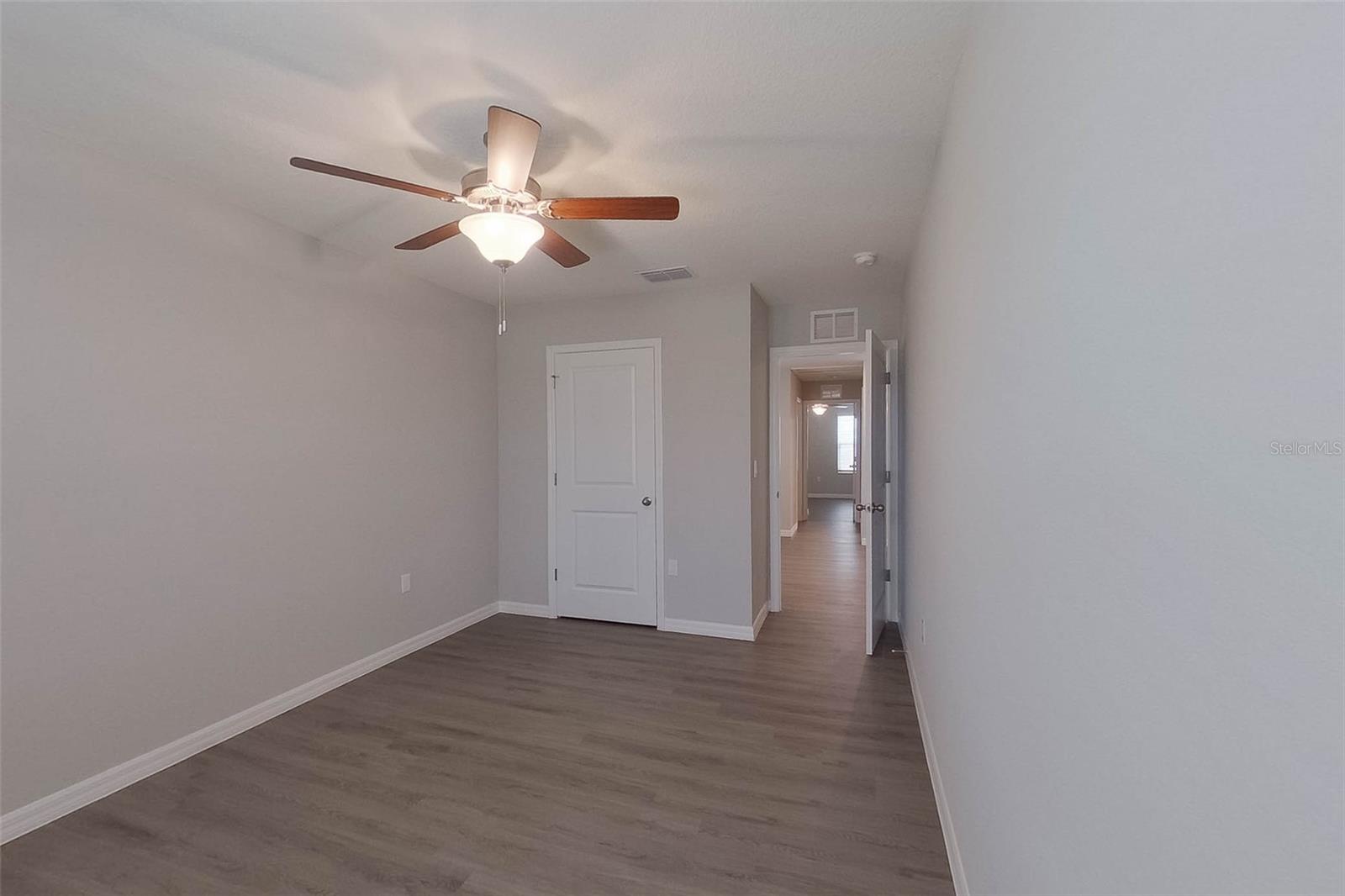 OCALA CROSSINGS - Residential Lease