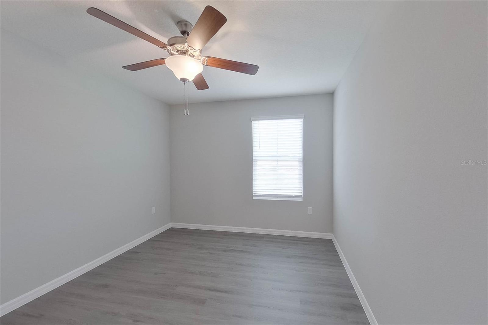 OCALA CROSSINGS - Residential Lease