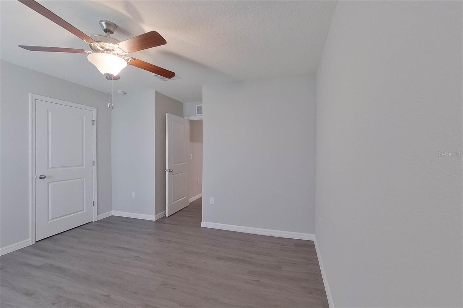 OCALA CROSSINGS - Residential Lease