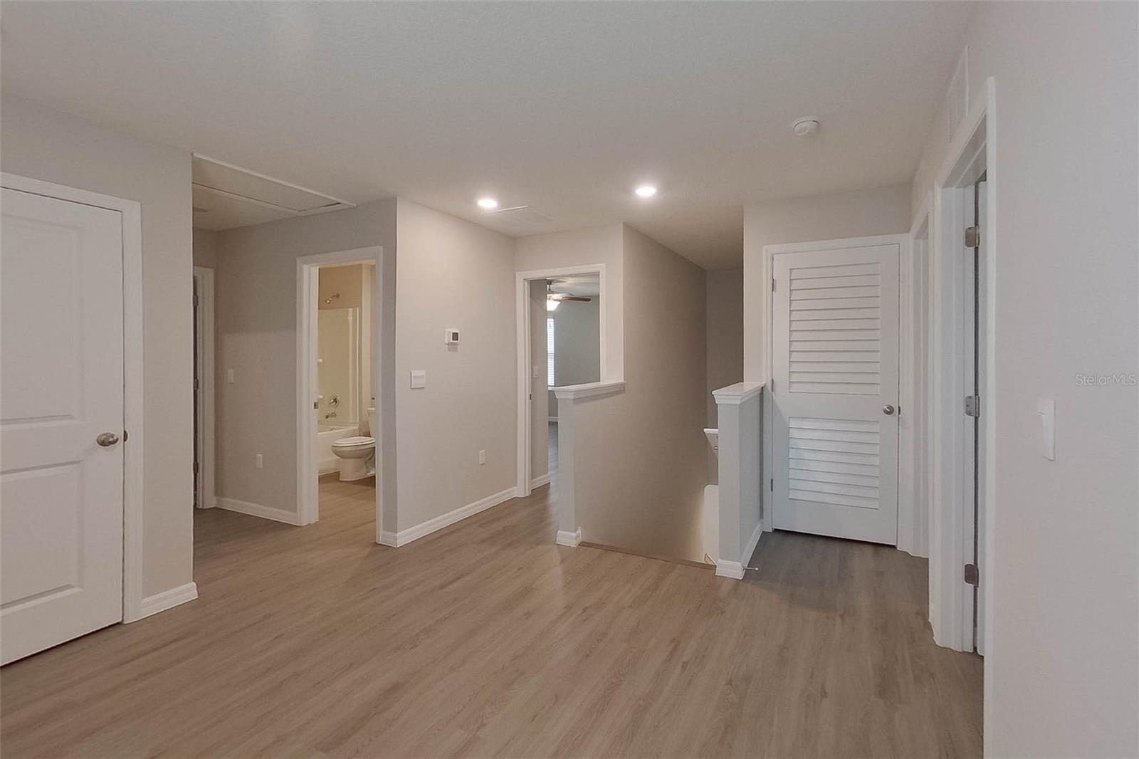 OCALA CROSSINGS - Residential Lease