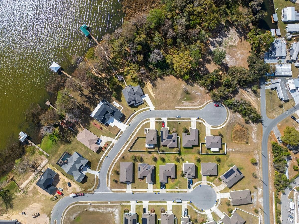 DORA LAKE ESTATES - Residential