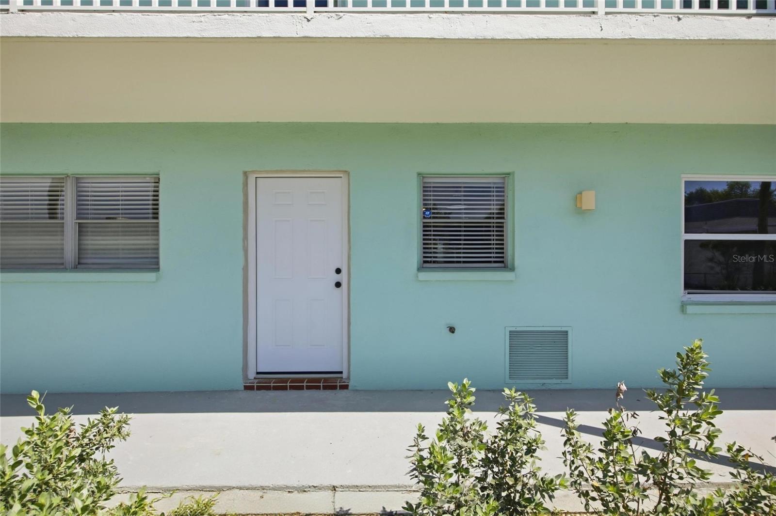 SHORE VIEW BLDG - Residential